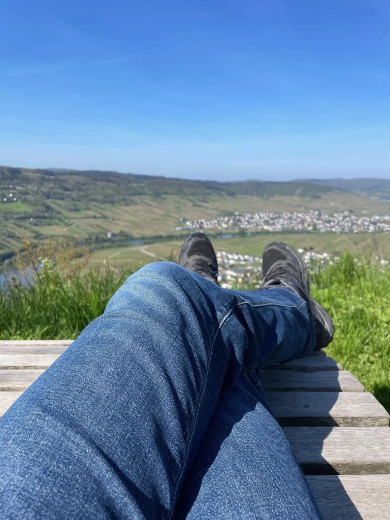 Entspannen an der Mosel mit Blick auf Trittenheim